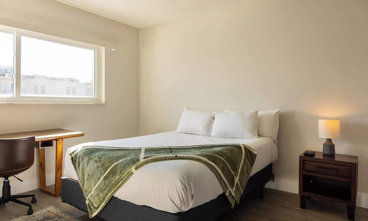 Photo of Bedroom in Eastern Shores