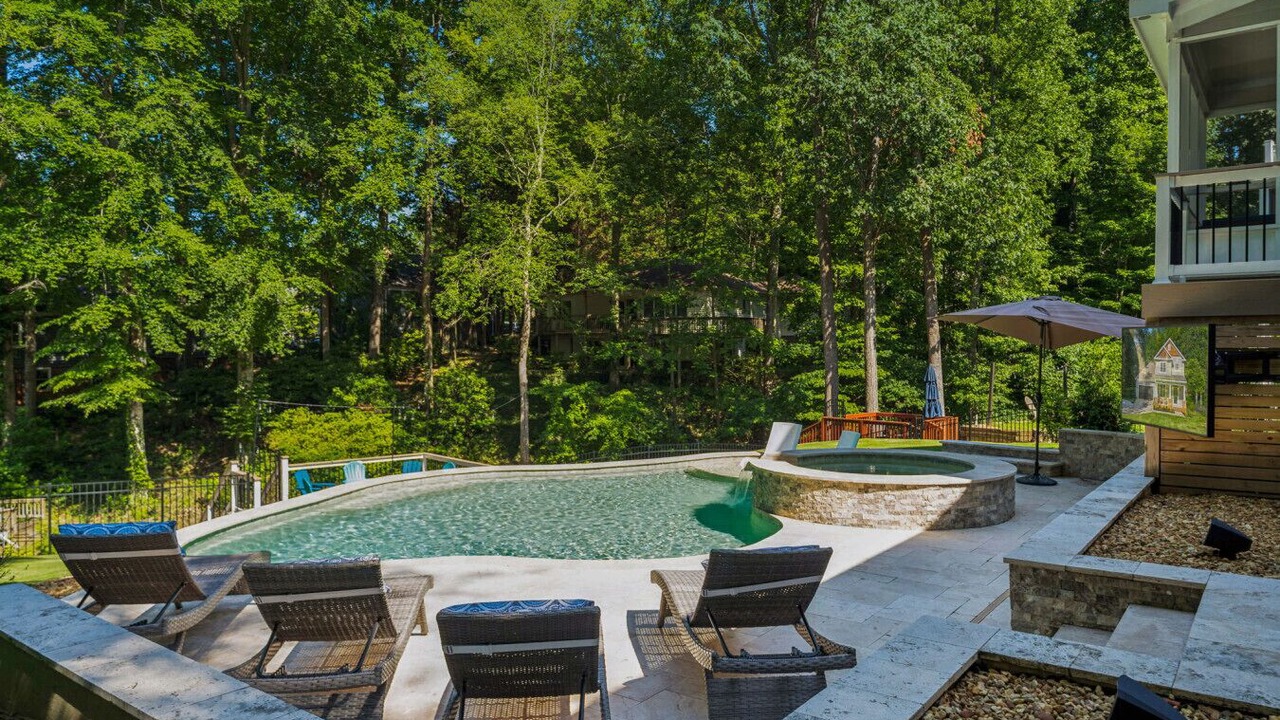 Photo of Outdoor in Mayhew
