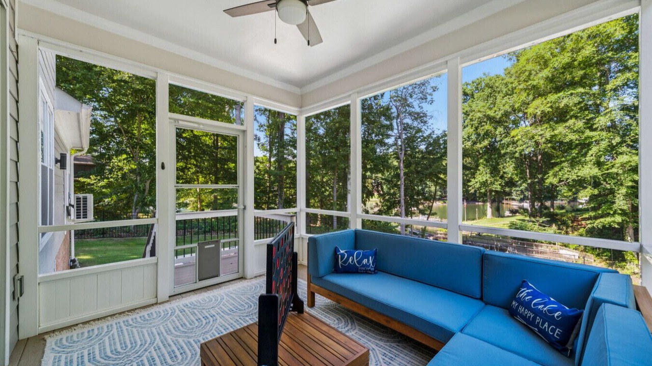 Photo of Livingroom in Mayhew