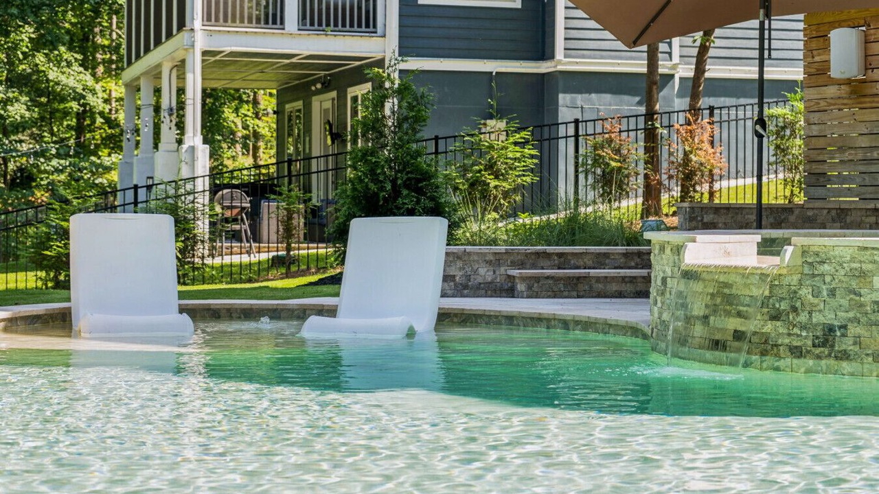Photo of Outdoor in Mayhew