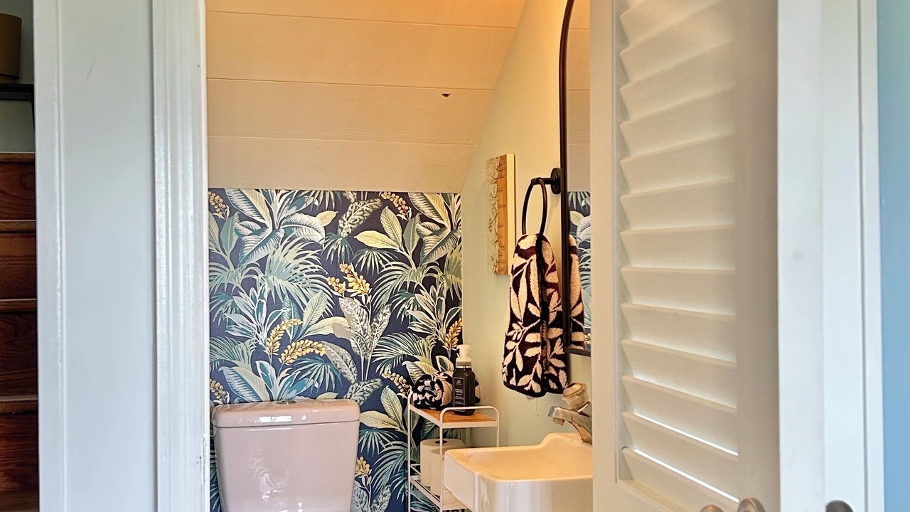 Photo of Bathroom in Country Club Estates