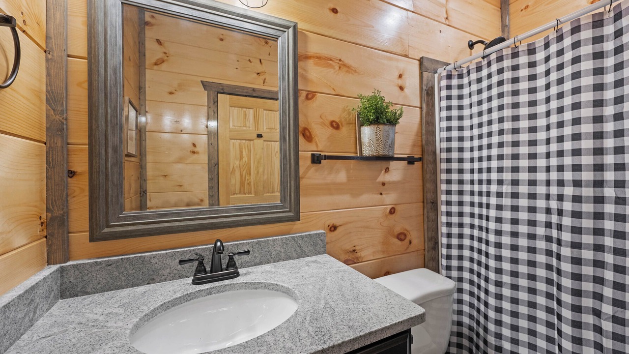 Photo of Bathroom in Sevierville