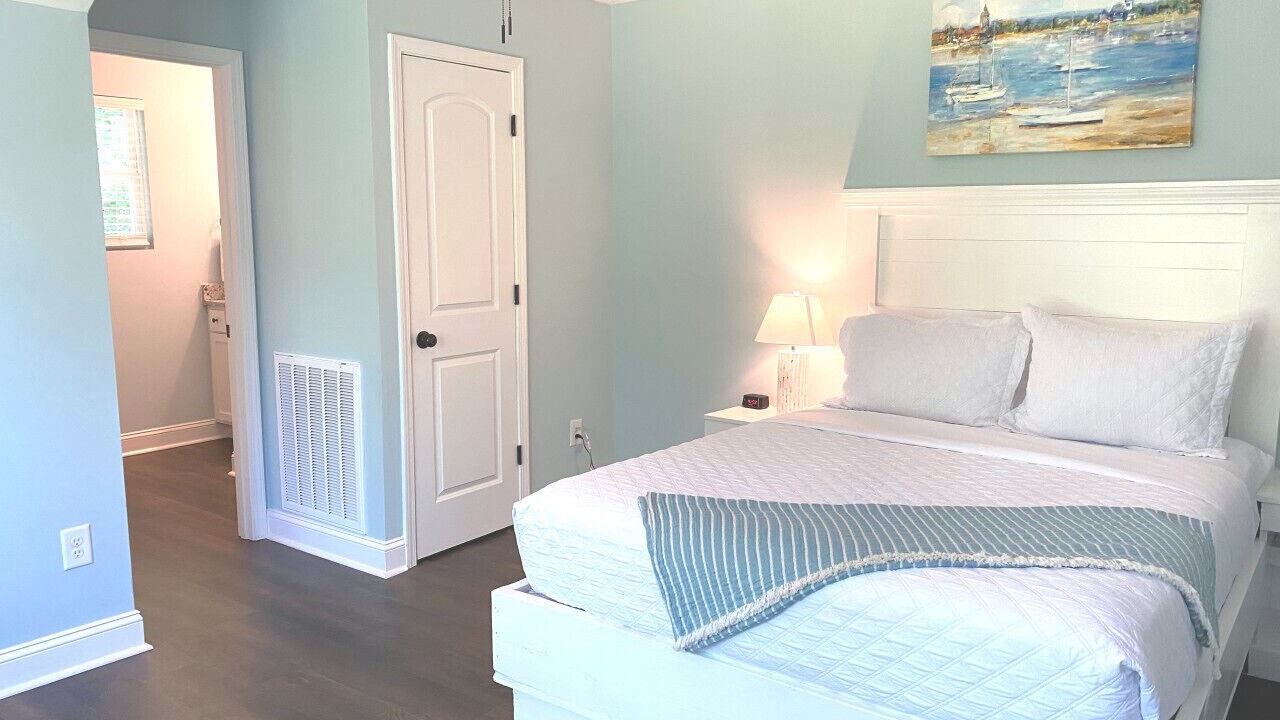 Photo of Bedroom in Leesville