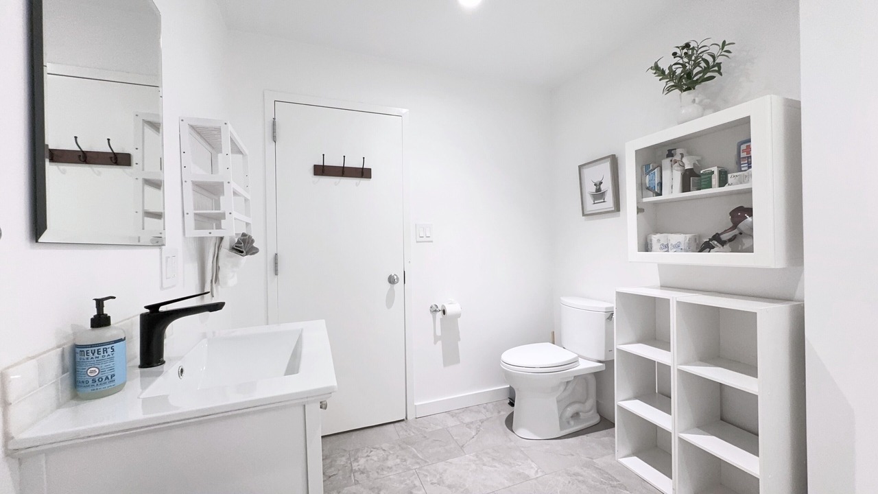 Photo of Bathroom in Downtown Boston