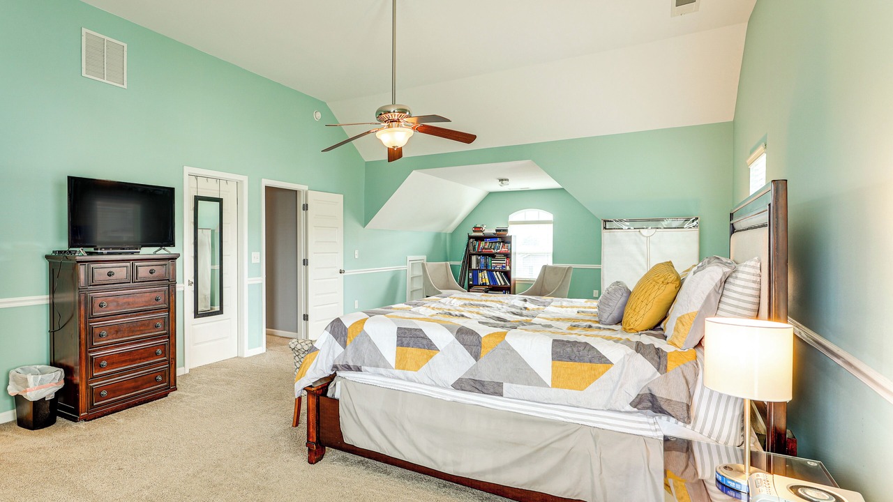 Photo of Bedroom in Graniteville