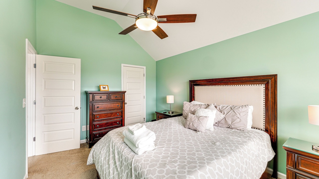 Photo of Bedroom in Graniteville