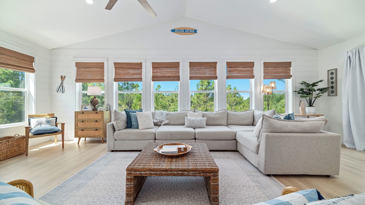 Photo of Livingroom in Ono Island