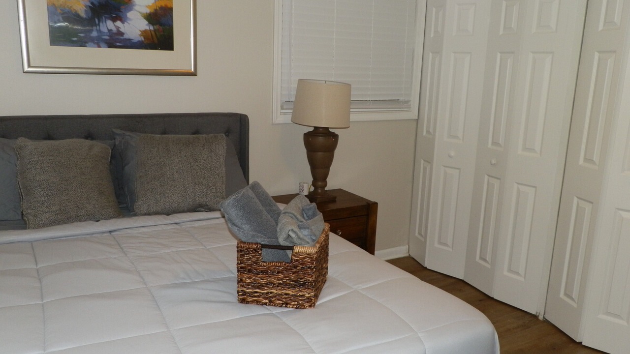 Photo of Bedroom in Eagan Park