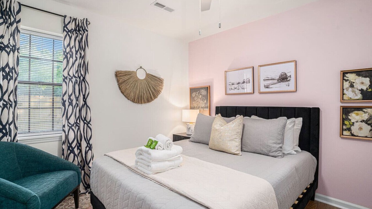 Photo of Bedroom in Charleston