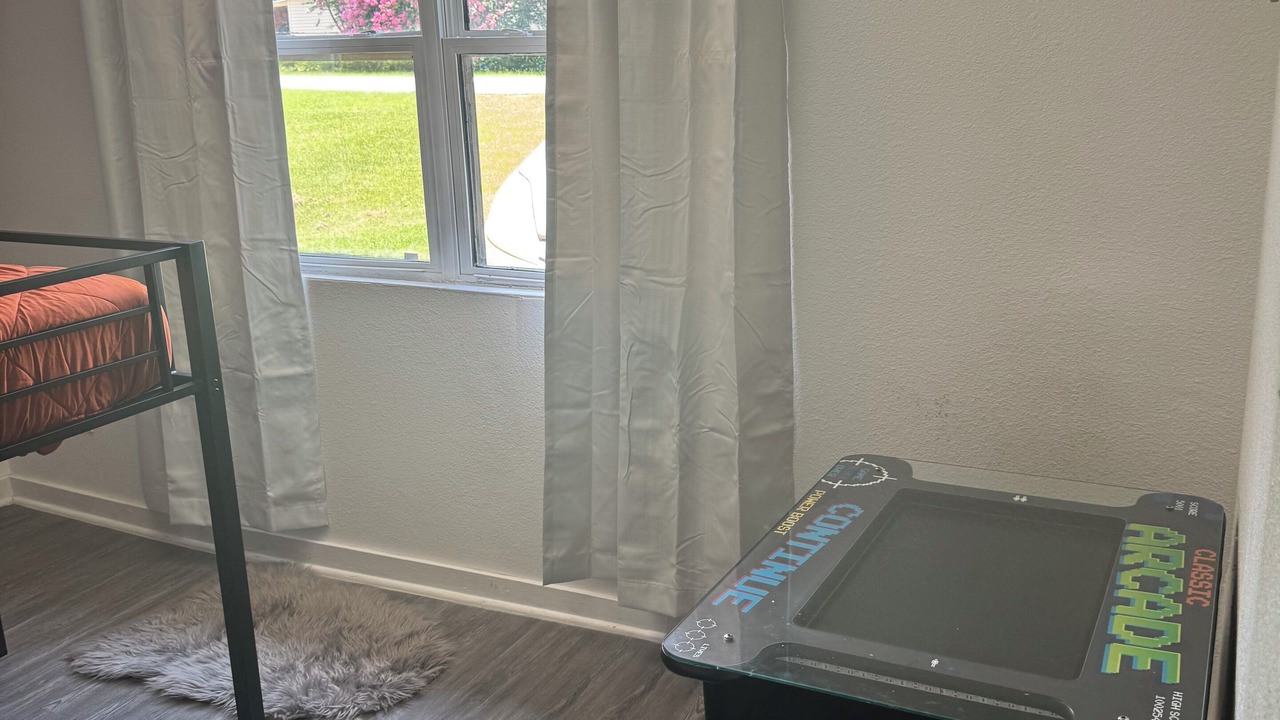Photo of Bedroom in Cantonment