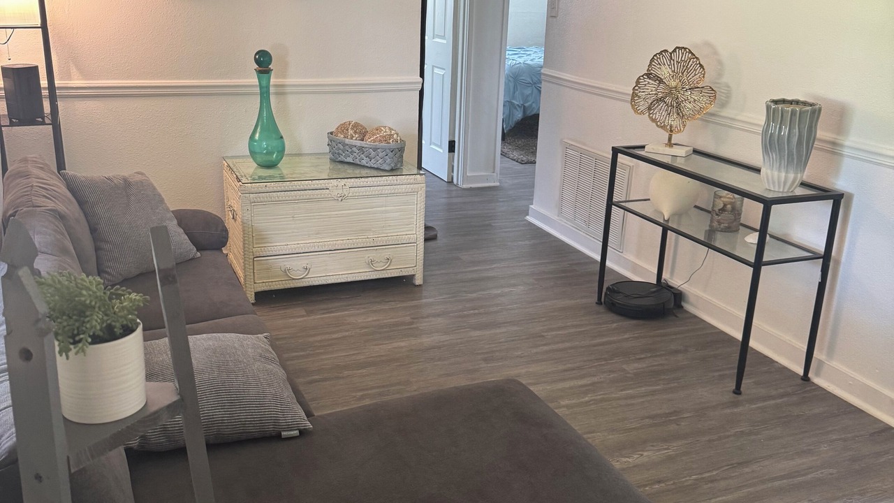 Photo of Livingroom in Cantonment