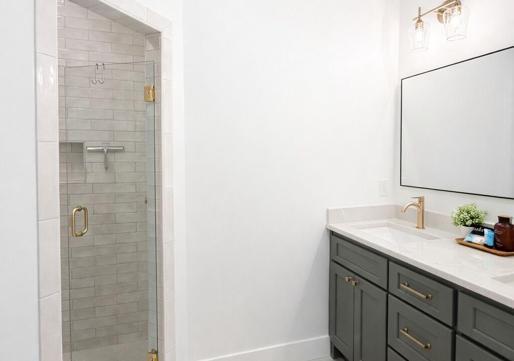 Photo of Bathroom in Jasper