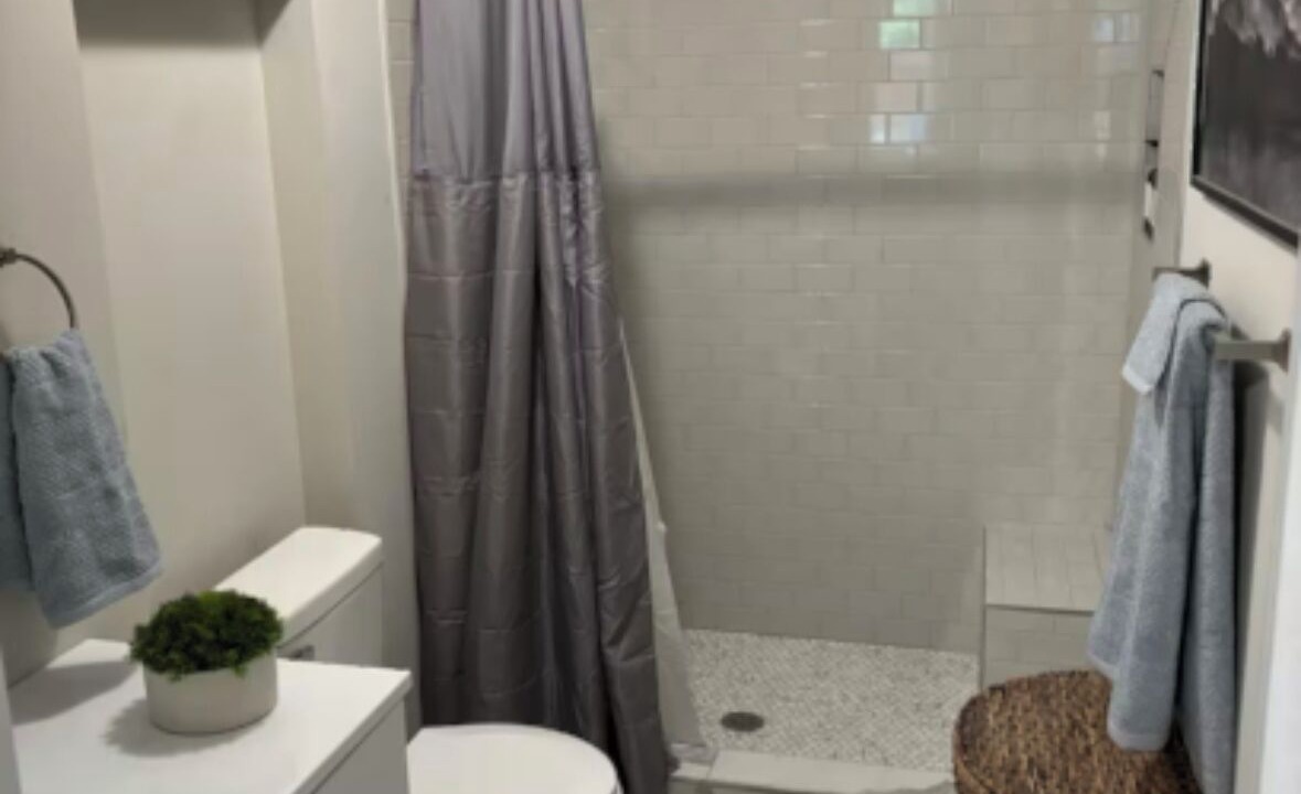 Photo of Bathroom in Grant