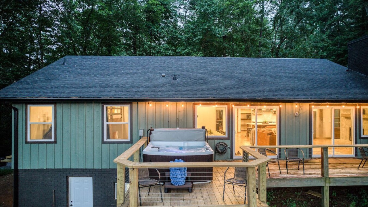 Photo of Patio Balcony in Ellijay