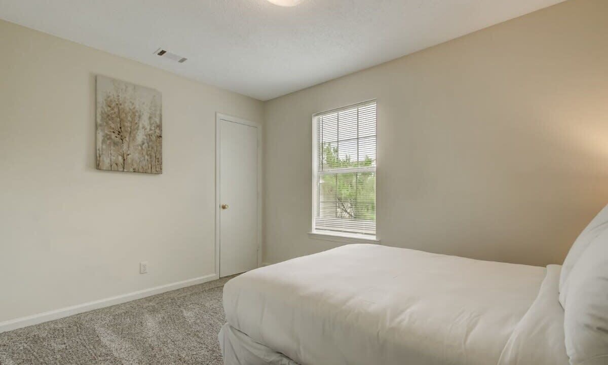 Photo of Bedroom in Savannah