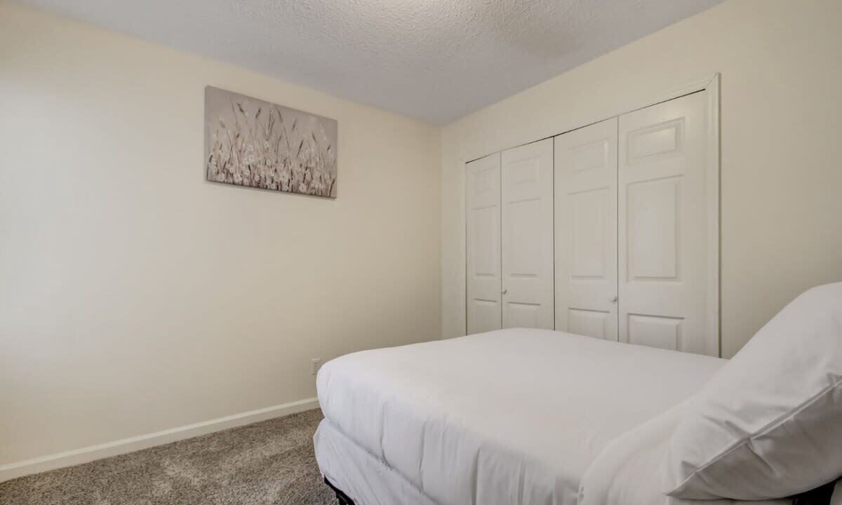Photo of Bedroom in Savannah