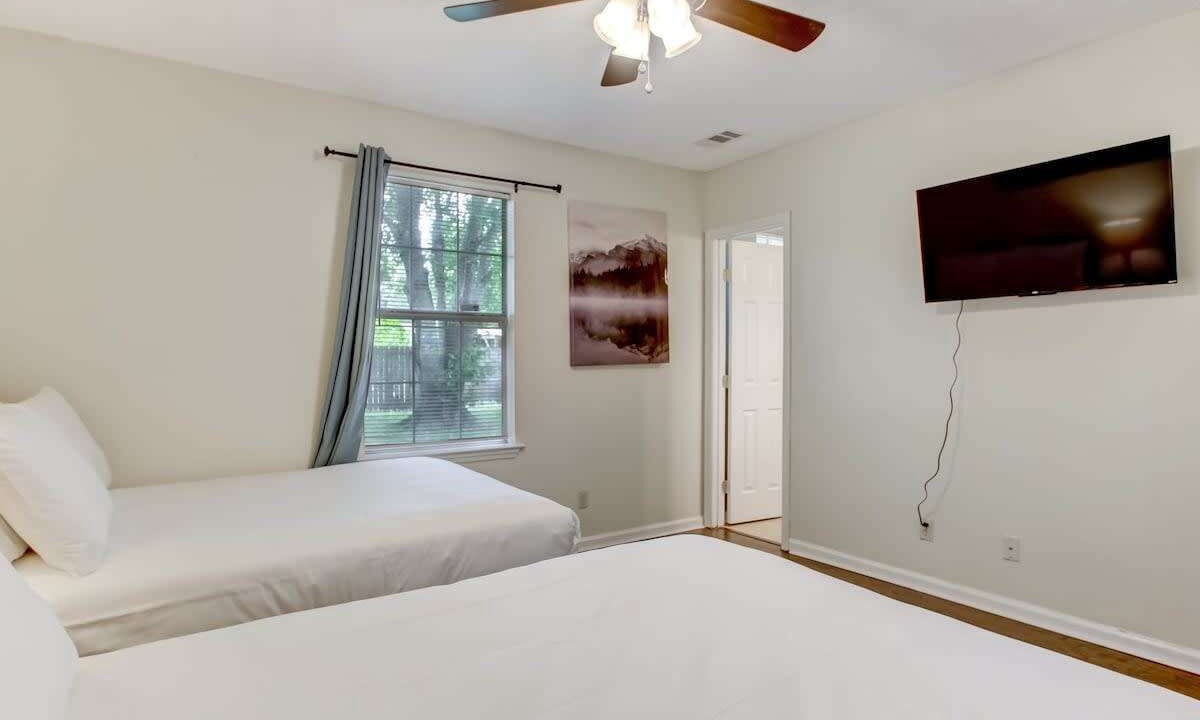 Photo of Bedroom in Savannah