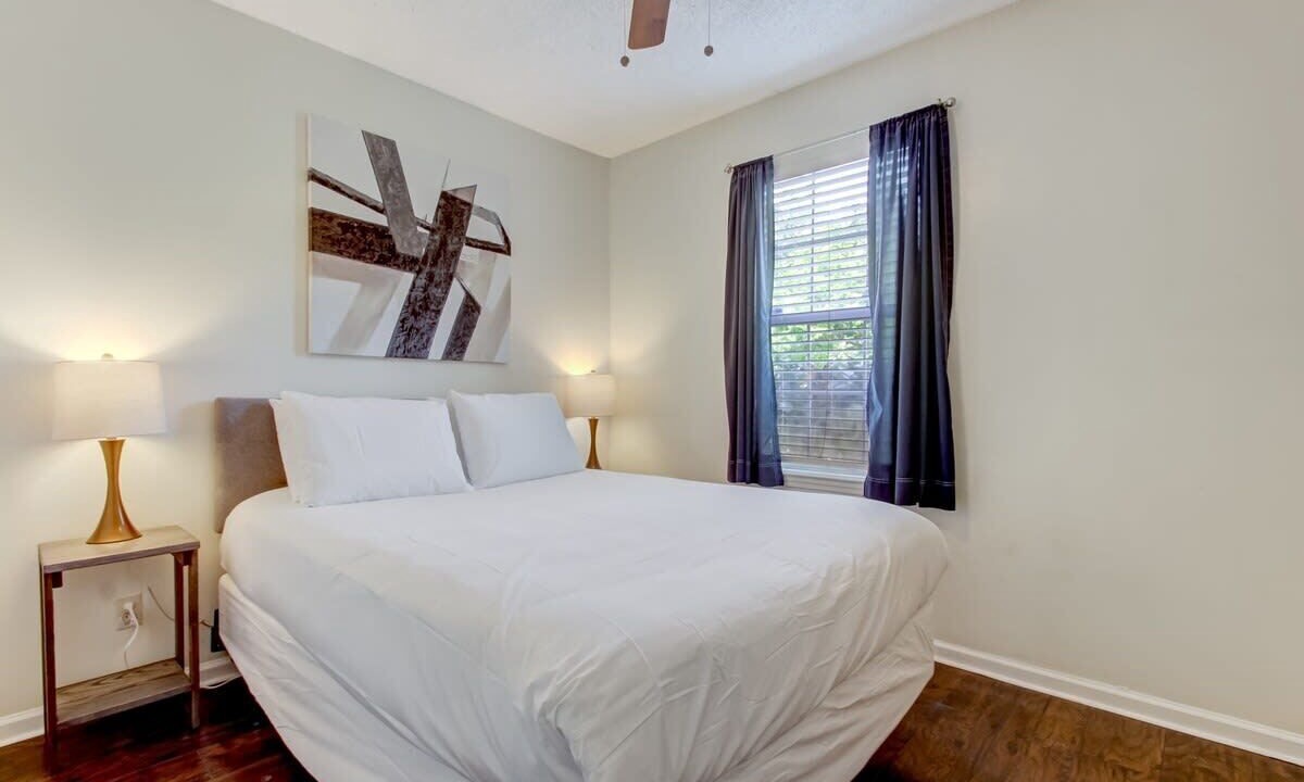 Photo of Bedroom in Savannah