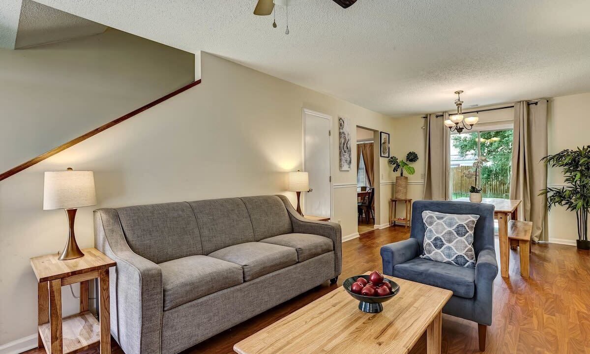 Photo of Livingroom in Savannah
