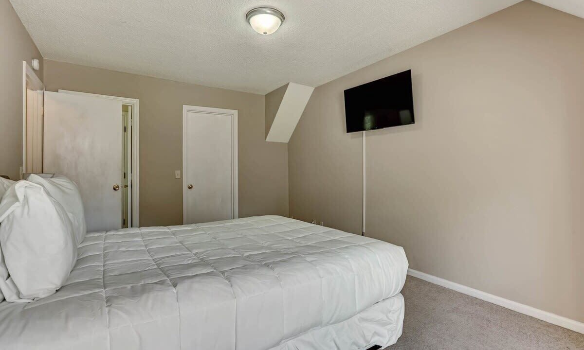 Photo of Bedroom in Savannah