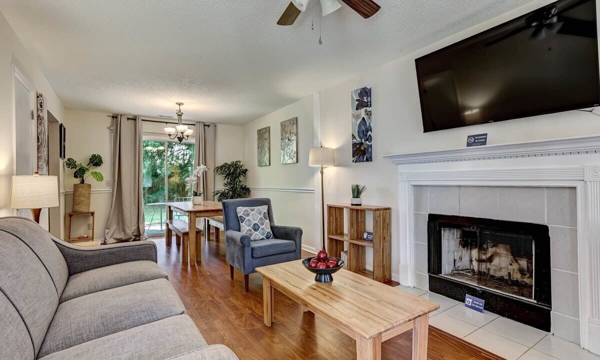 Photo of Livingroom in Savannah