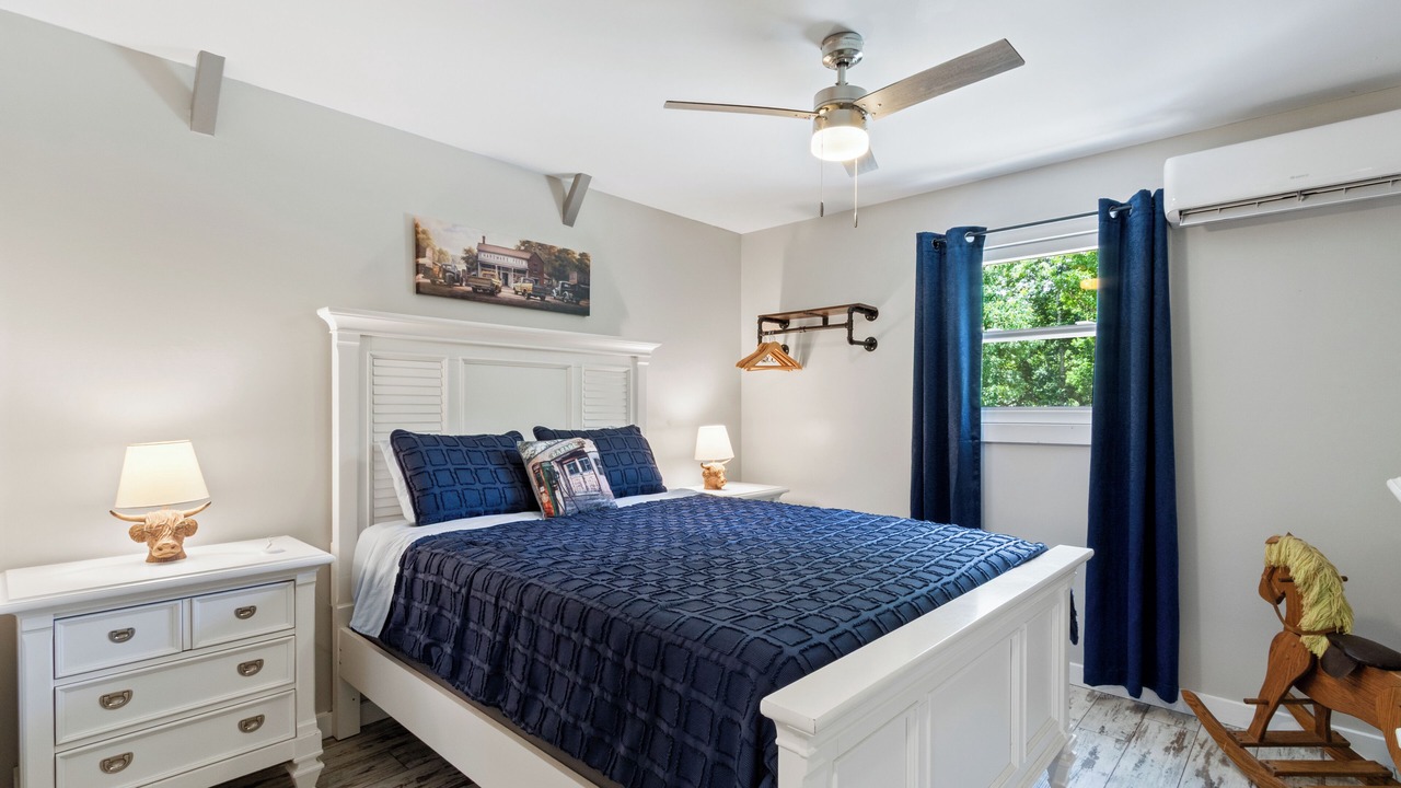 Photo of Bedroom in Gulf Shores