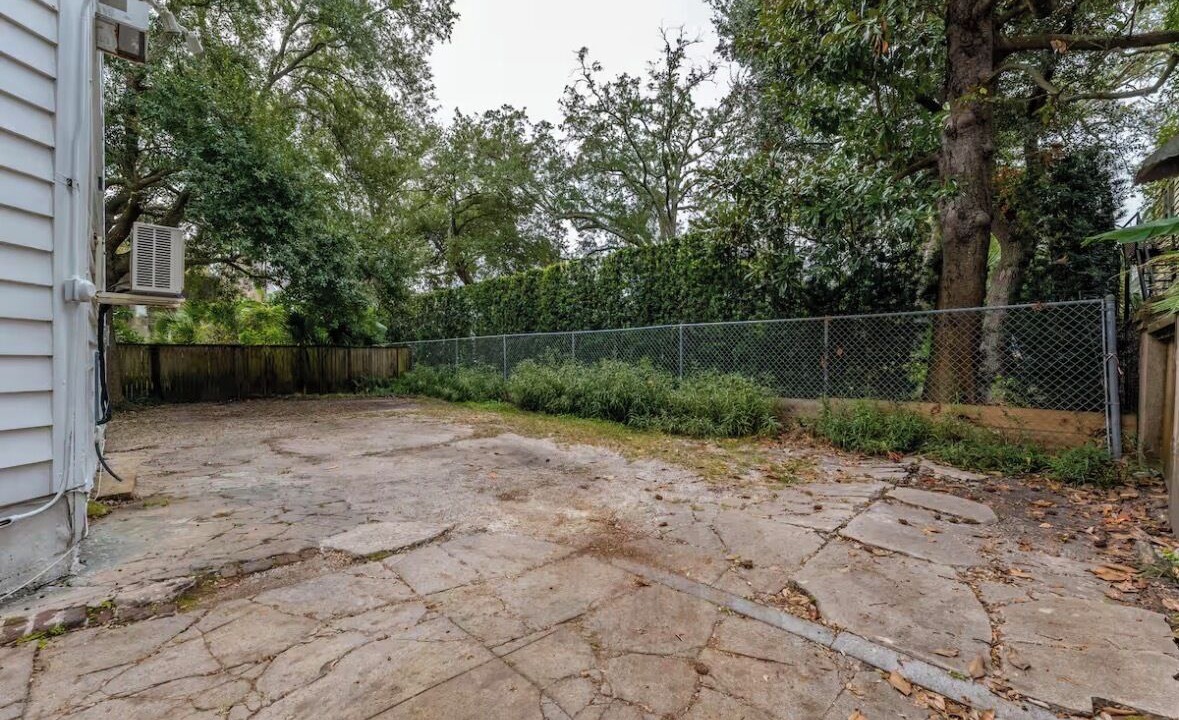 Photo of Outdoor in Harleston Village