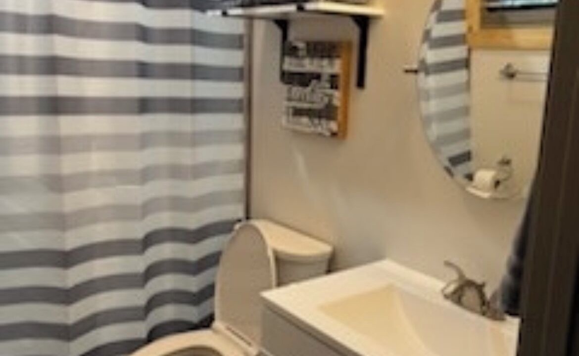 Photo of Bathroom in Scottsboro