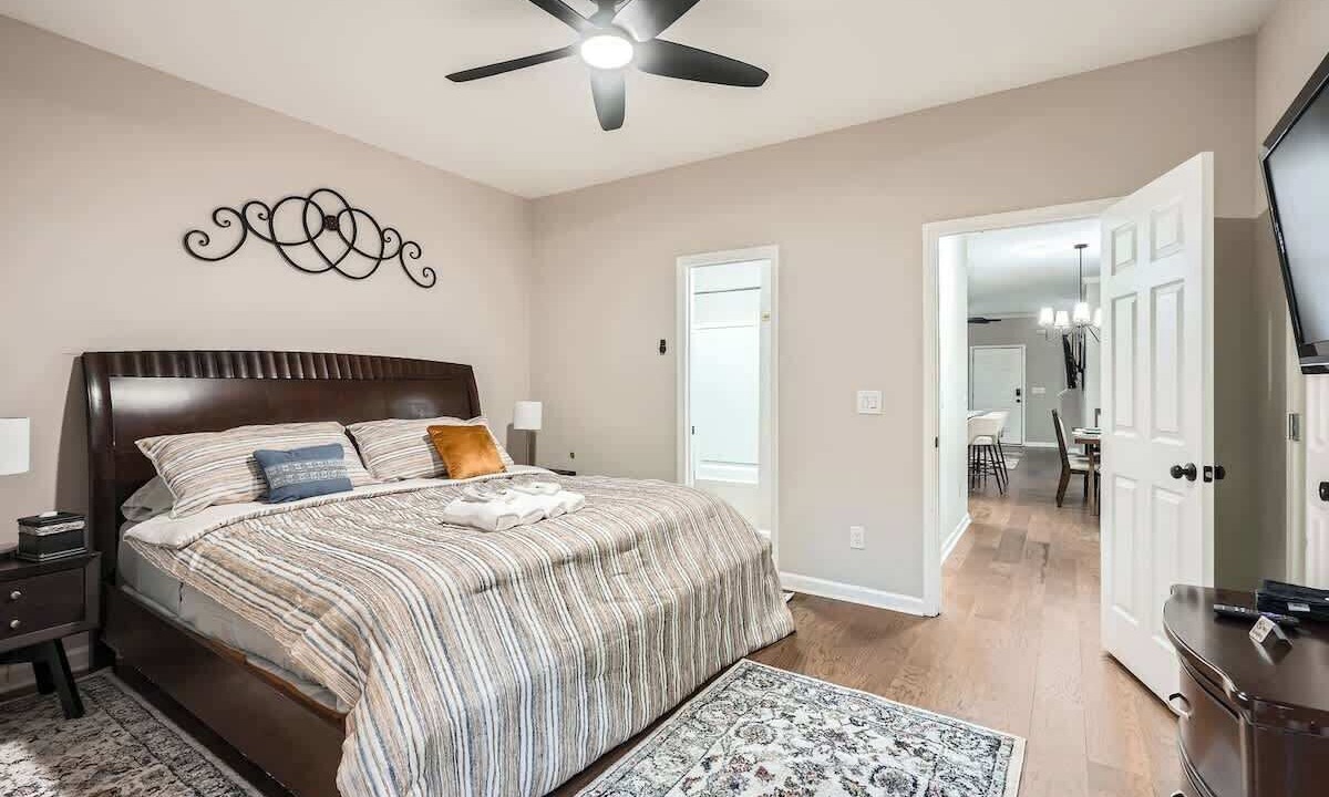 Photo of Bedroom in Pittsburgh