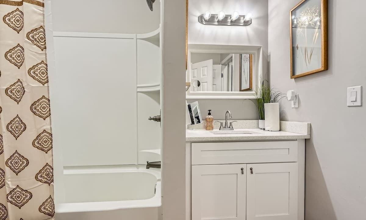 Photo of Bathroom in Pittsburgh
