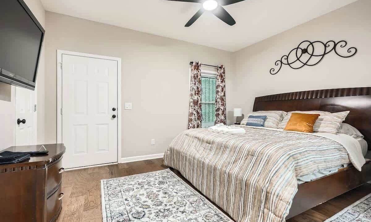 Photo of Bedroom in Pittsburgh