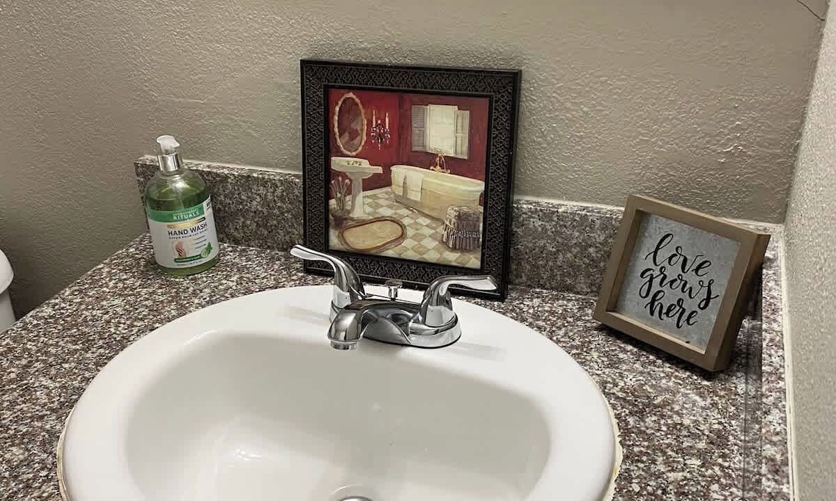 Photo of Bathroom in Pascagoula