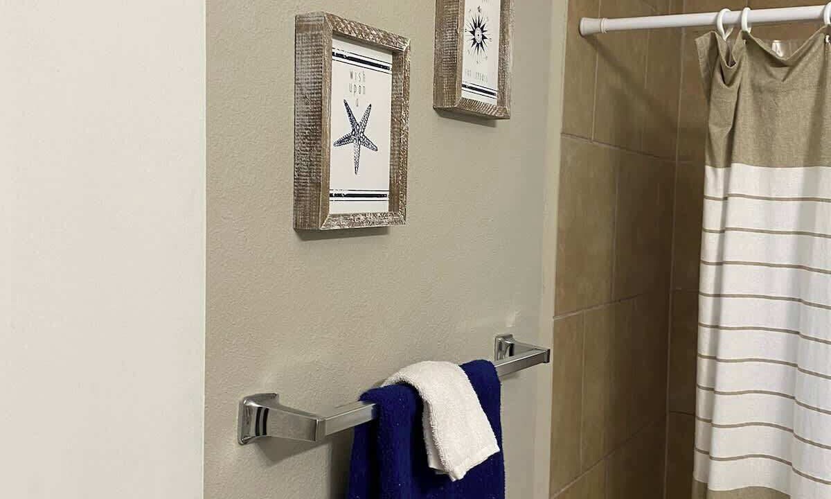Photo of Bathroom in Pascagoula