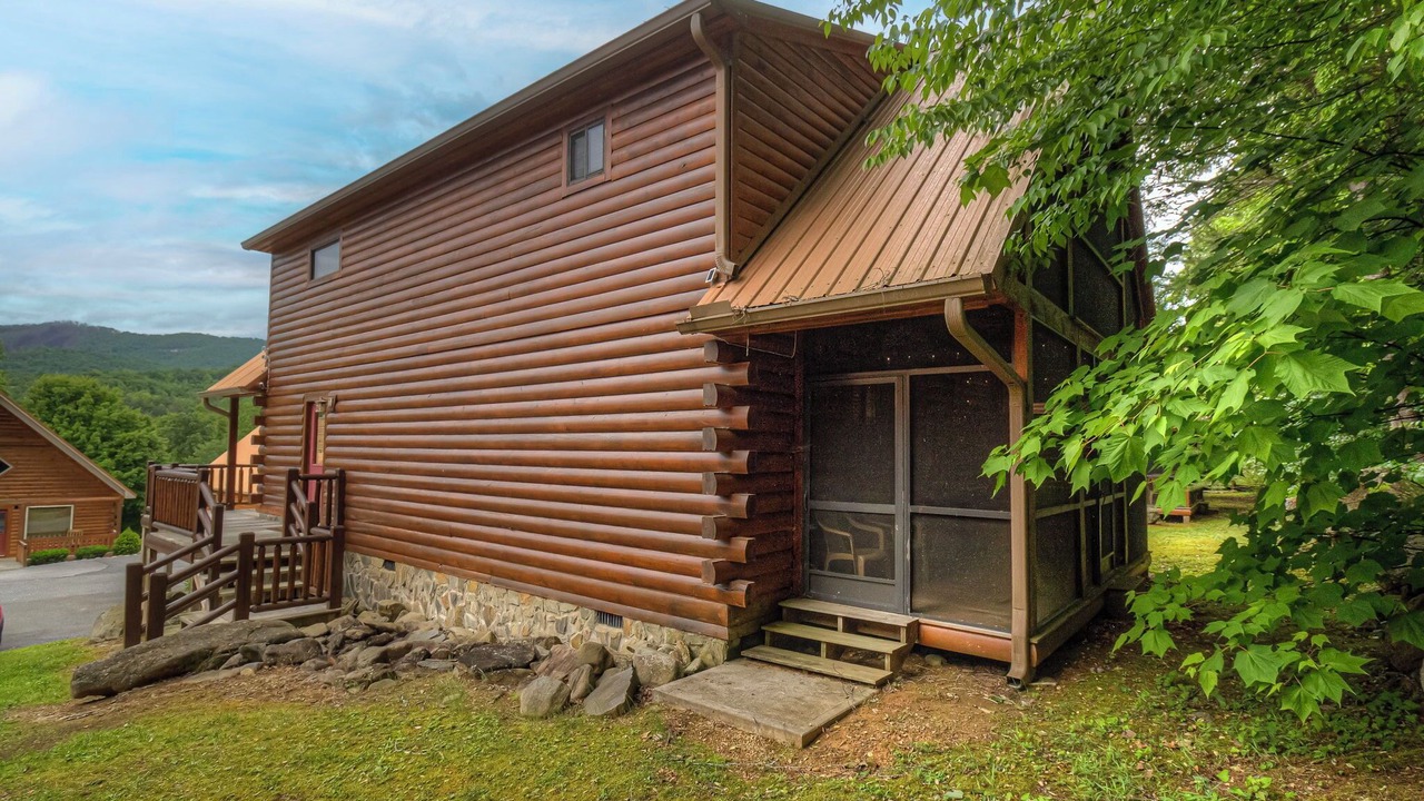 Photo of Outdoor in White Oak Lodge