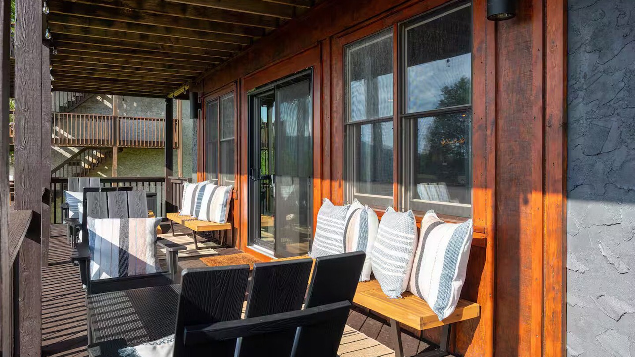 Photo of Patio Balcony in Wolf Laurel
