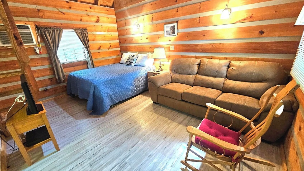 Photo of Bedroom in Sevierville