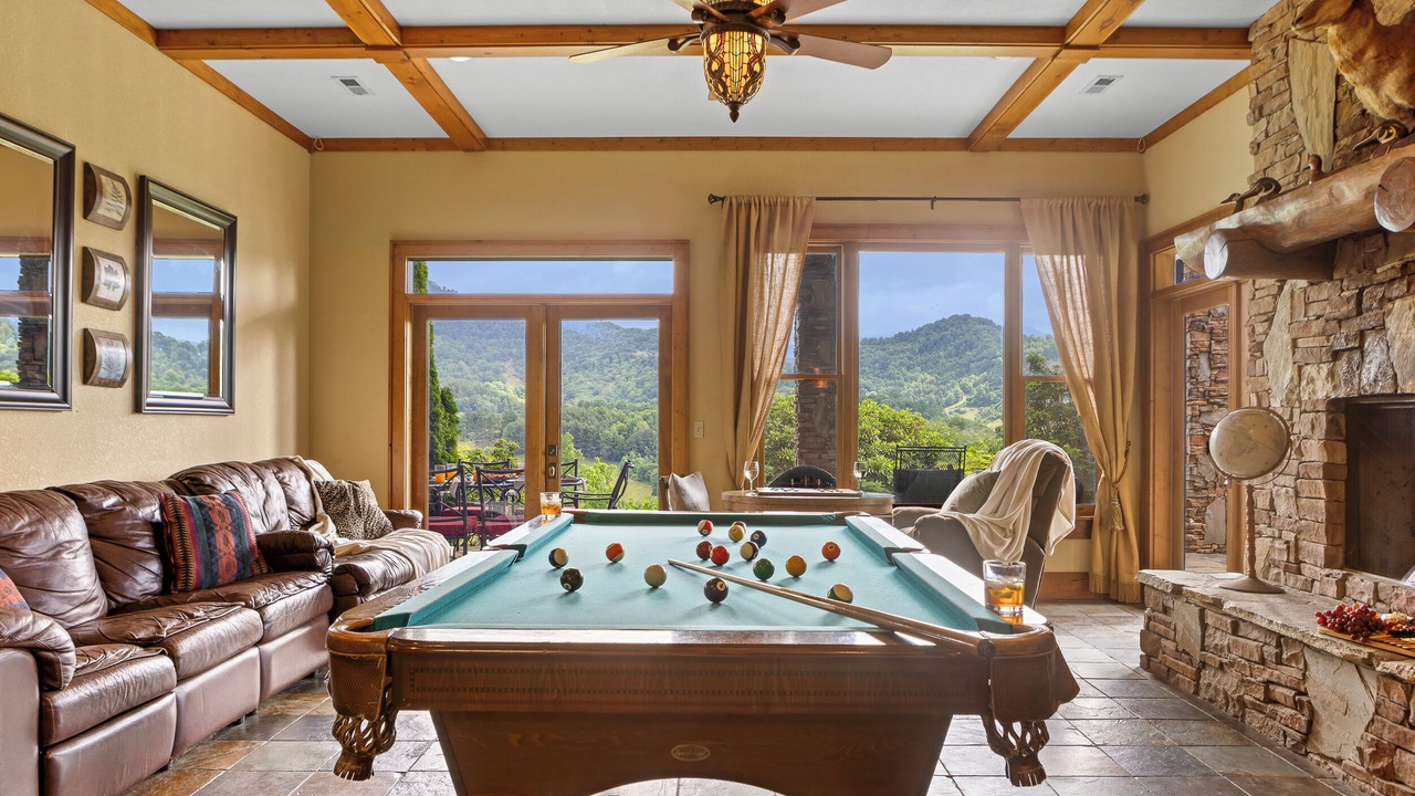 Photo of Bedroom in River Ridge