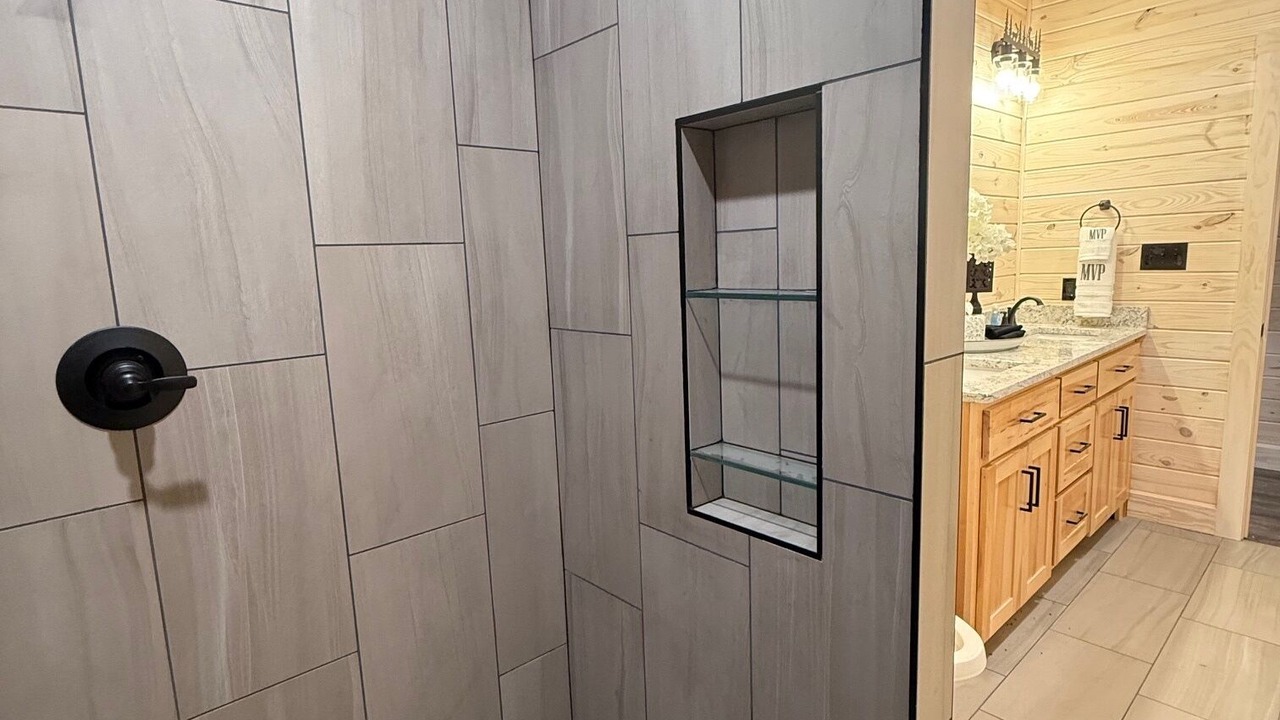 Photo of Bathroom in Grant