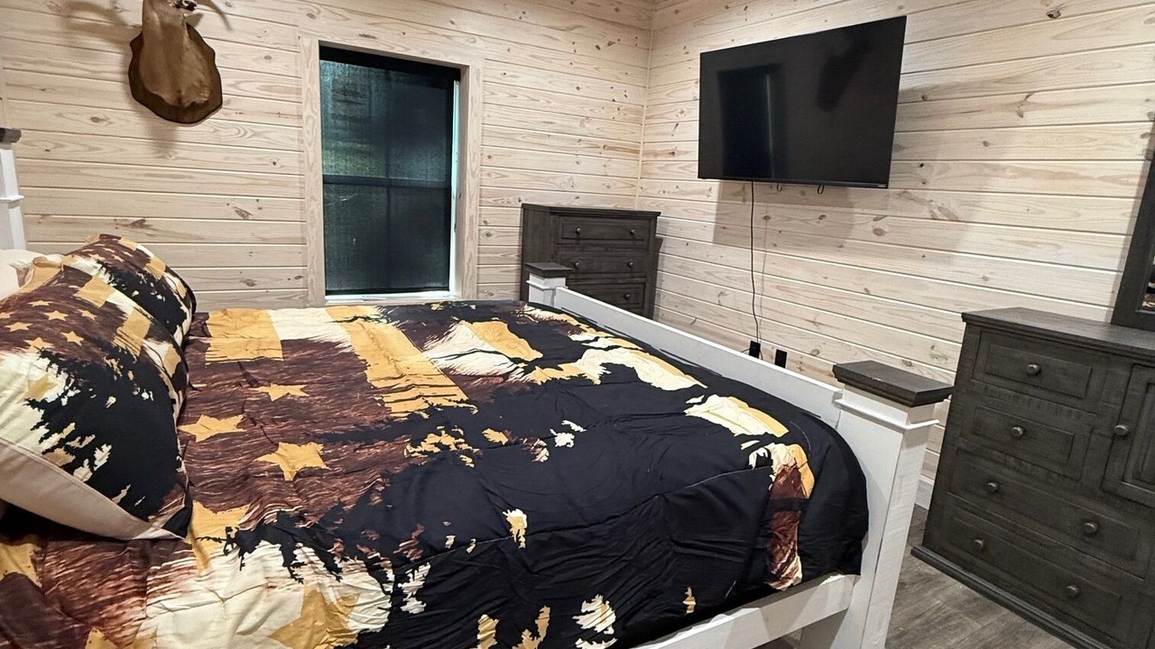 Photo of Bedroom in Grant