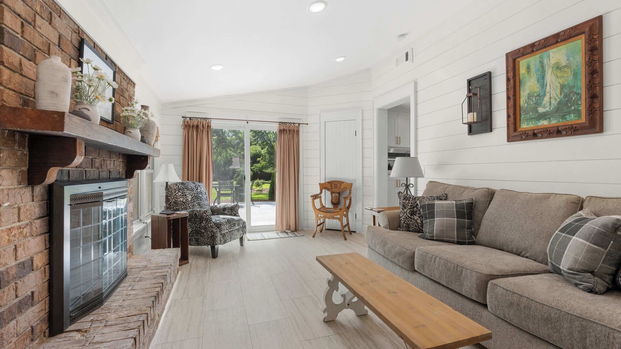 Photo of Livingroom in Statesboro