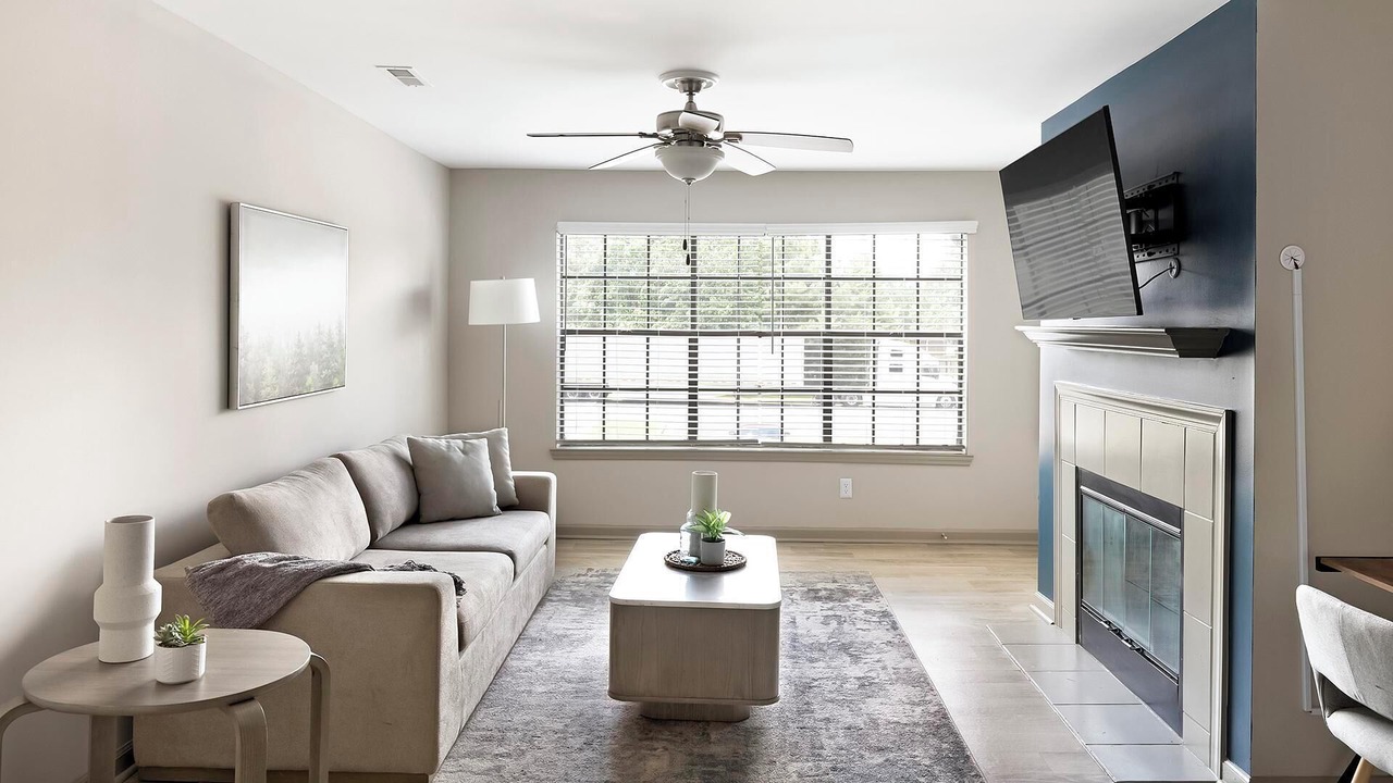 Photo of Livingroom in Huntsville
