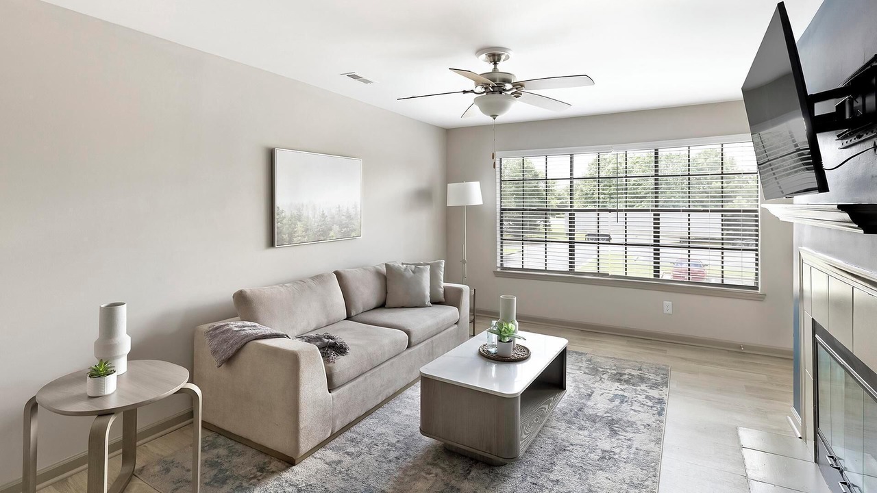 Photo of Livingroom in Huntsville