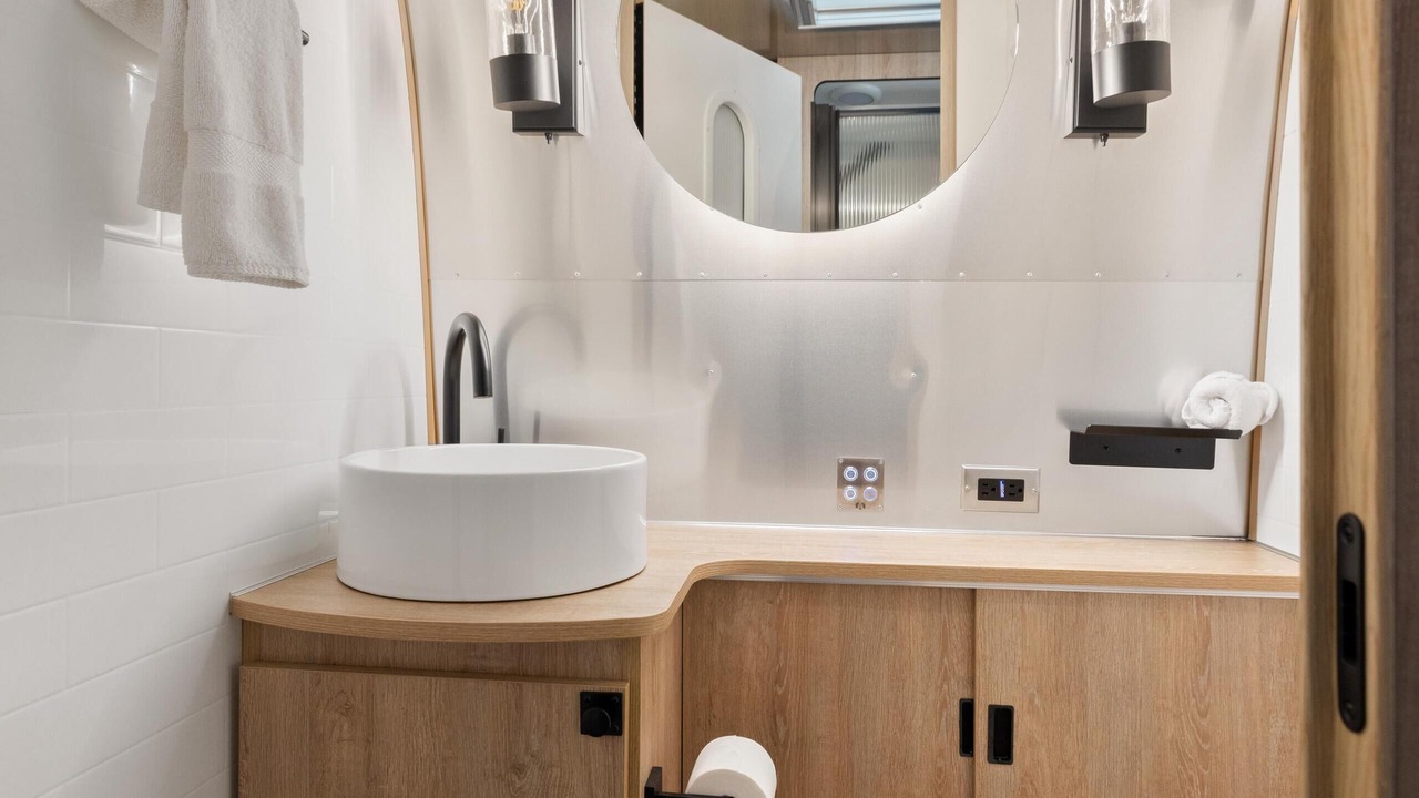 Photo of Bathroom in Riverland Terrace