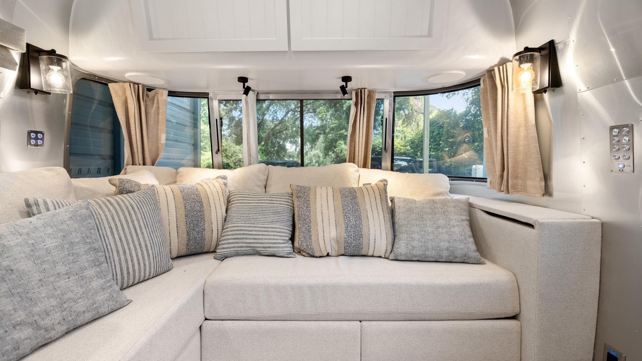 Photo of Livingroom in Riverland Terrace