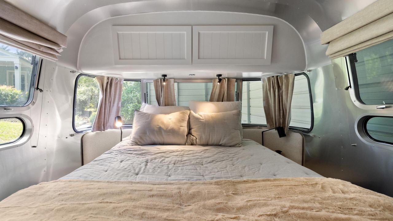 Photo of Bedroom in Riverland Terrace