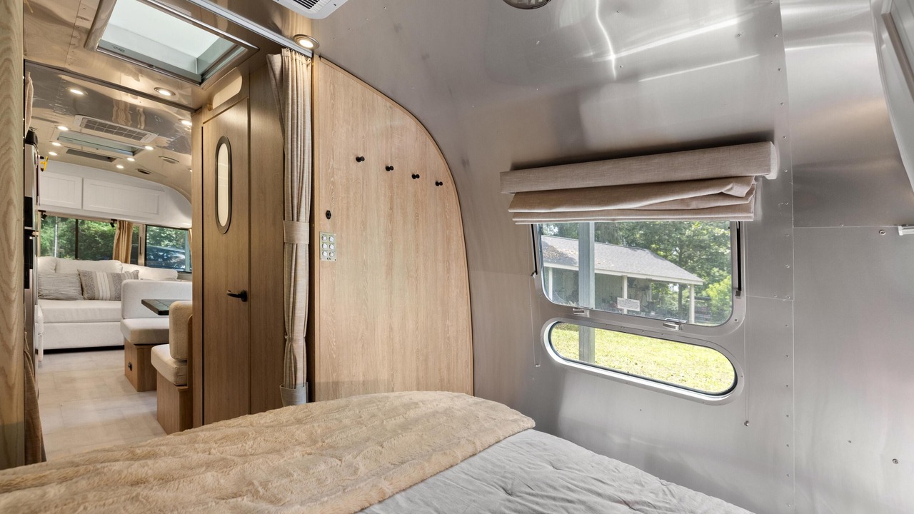 Photo of Bedroom in Riverland Terrace