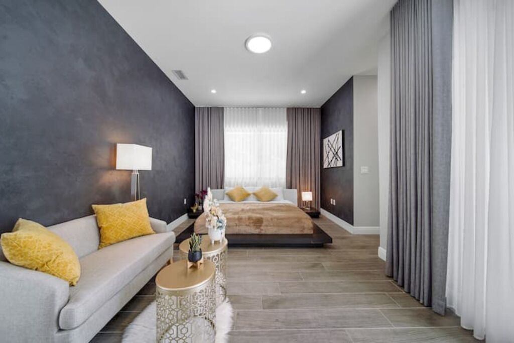 Photo of Bedroom in Golden Glades
