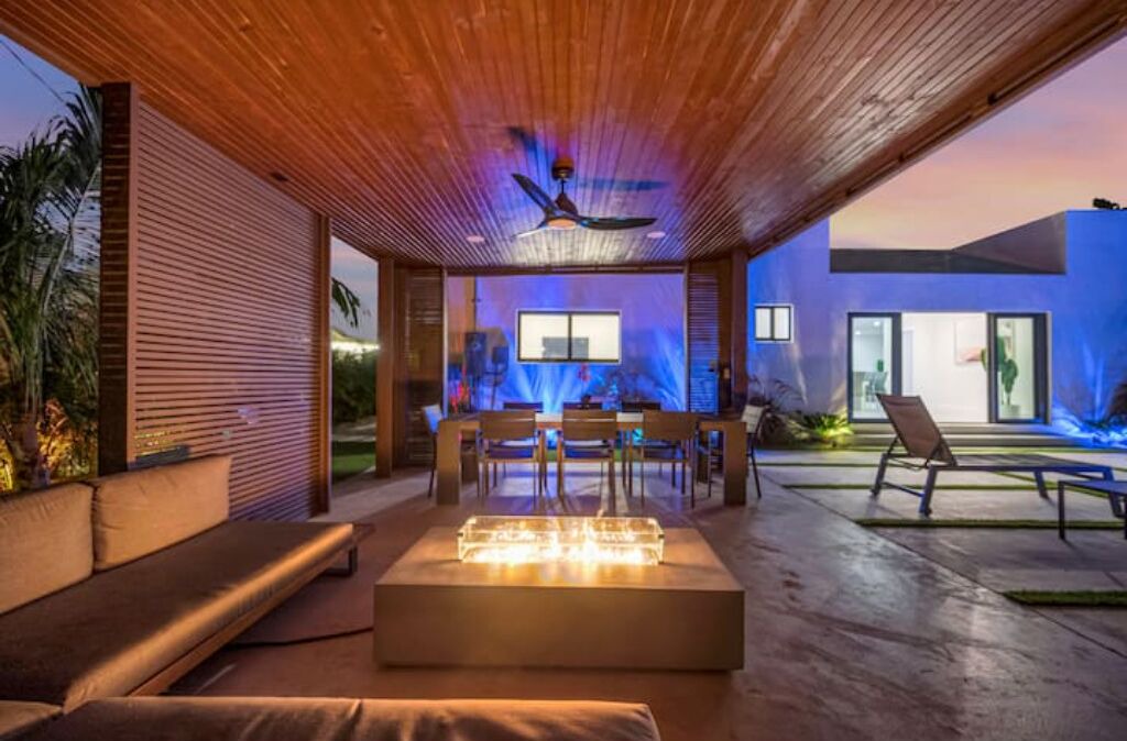 Photo of Patio Balcony in Golden Glades