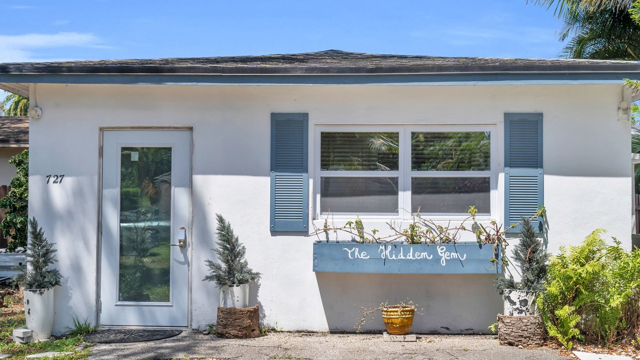 Photo of Outdoor in North Miami