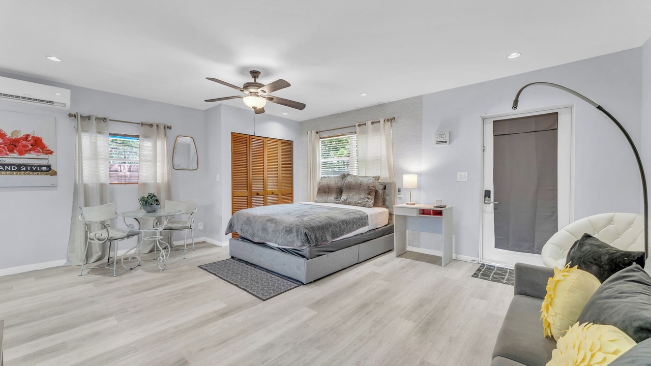 Photo of Bedroom in North Miami